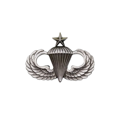 Senior Parachutist Badge