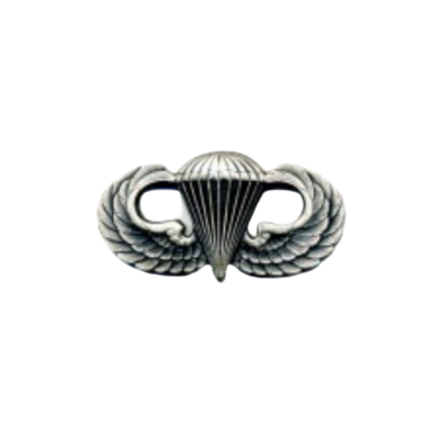PARACHUTIST BADGE